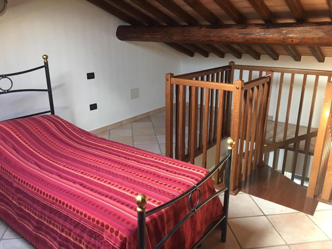 Апартаменты Casale Poggio Meone Санта-Луче Экстерьер фото