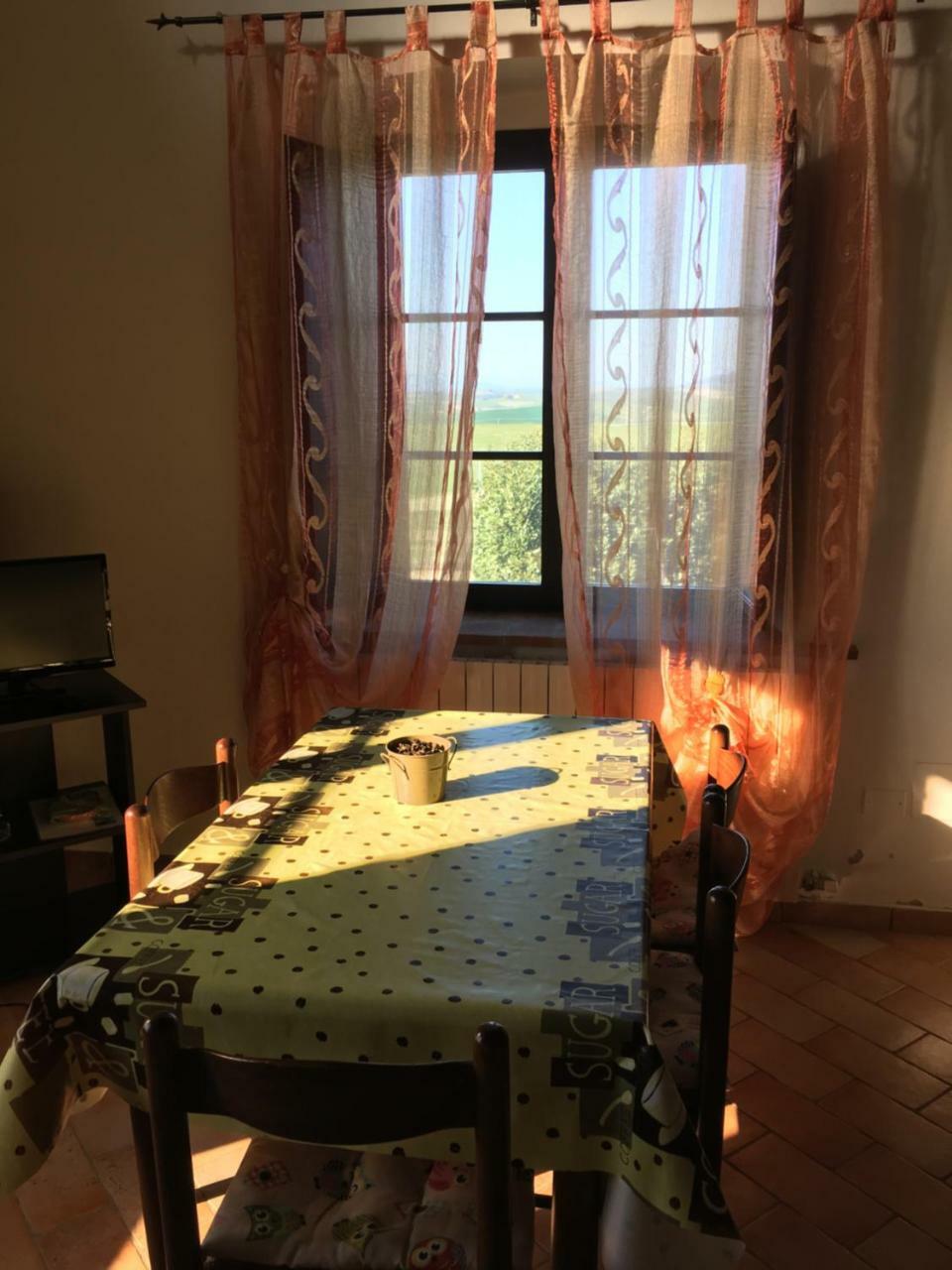 Апартаменты Casale Poggio Meone Санта-Луче Экстерьер фото